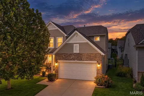 524 Wilmer Hollow Ln, Wentzville, MO 63385