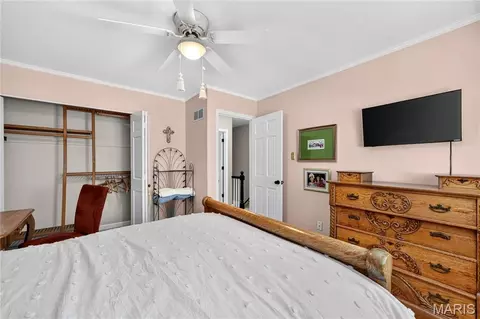 Bedroom - 15552 Chequer Dr, Chesterfield, MO 63017 photo 3 of 8