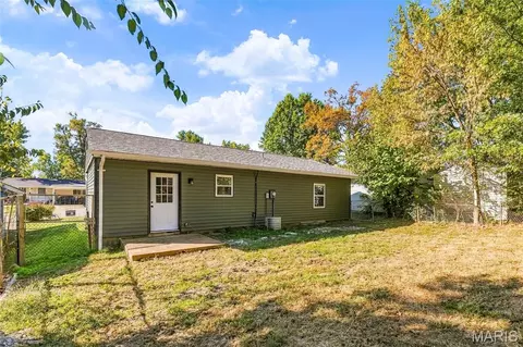 Exterior - 45 Cedar Ridge Dr, Pacific, MO 63069 photo 3 of 3