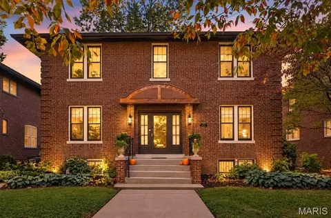 6656 Kingsbury Blvd, Saint Louis, MO 63130