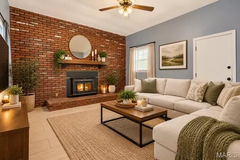 Living - 3315 Joyce Dr, Saint Charles, MO 63301 photo 6 of 9