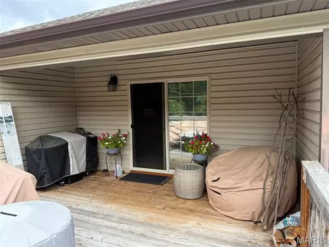 Exterior - 128 Sycamore Dr, Saint Robert, MO 65584 photo 3 of 11
