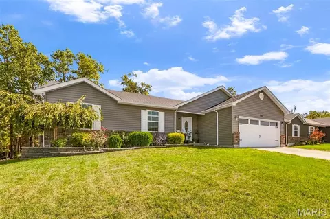 Exterior - 152 Lake Tucci Cir, Wright City, MO 63390 photo 5 of 15