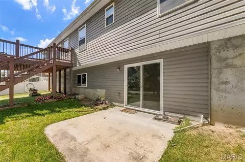 Exterior - 152 Lake Tucci Cir, Wright City, MO 63390 photo 9 of 15
