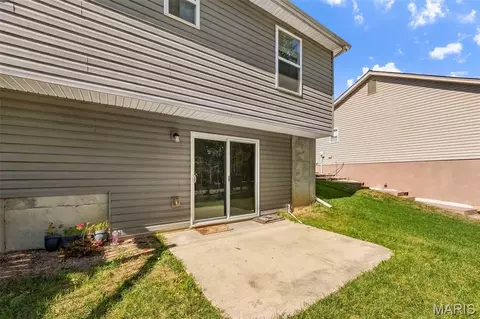 Exterior - 152 Lake Tucci Cir, Wright City, MO 63390 photo 3 of 15