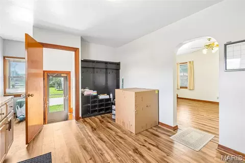 Entry Way - 108 E 2nd South St, Mount Olive, IL 62069 photo 2 of 2