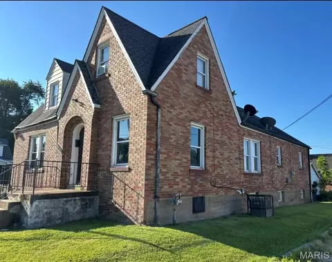 1844 Mclaran Ave, Saint Louis, MO 63147
