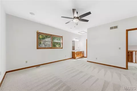 Bedroom - 145 Bluff View Dr, Troy, MO 63379 photo 3 of 7