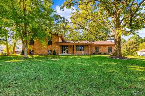Exterior - 145 Bluff View Dr, Troy, MO 63379 photo 2 of 5