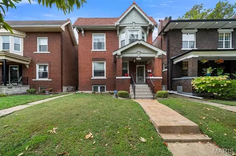 5924 De Giverville, Saint Louis, MO 63112