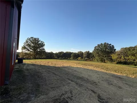 Exterior - 11404 Hwy 24, Madison, MO 65263 photo 6 of 10
