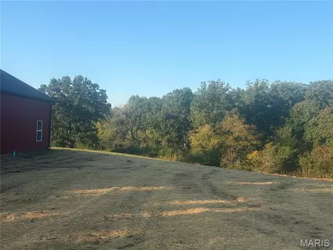 Exterior - 11404 Hwy 24, Madison, MO 65263 photo 5 of 10