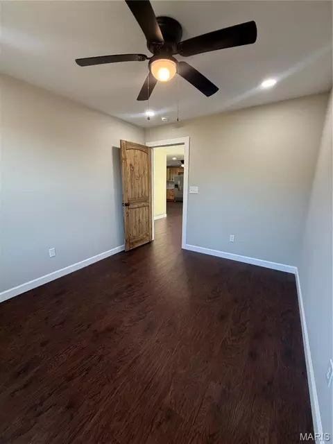 Bedroom - 11404 Hwy 24, Madison, MO 65263 photo 5 of 6