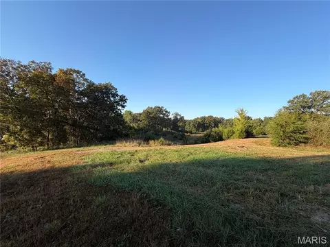 Exterior - 11404 Hwy 24, Madison, MO 65263 photo 8 of 10