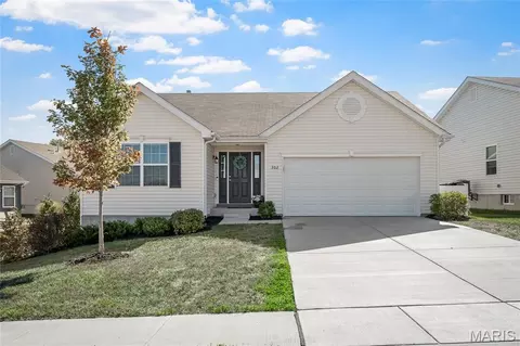 302 Creek Sound Ct, Wentzville, MO 63385