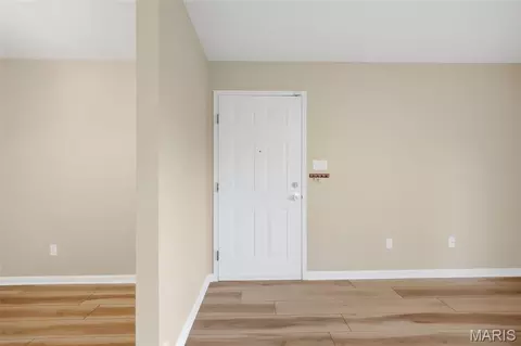 Entry Way - 1220 River Chase Dr #100, Arnold, MO 63010 photo 1 of 1