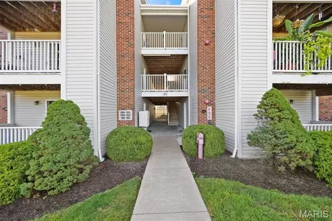 Exterior - 1220 River Chase Dr #100, Arnold, MO 63010 photo 2 of 5