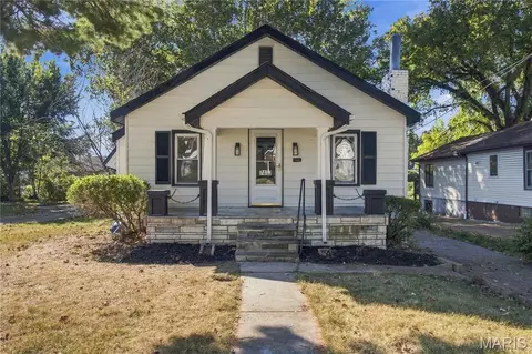 7410 Liberty Ave, University City, MO 63130