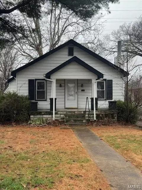 7410 Liberty Ave, University City, MO 63130