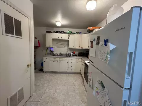 Kitchen - 11202 Bus Highway 25 S, Dexter, MO 63841 photo 1 of 7