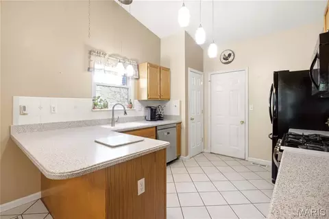 Kitchen - 1364 Apple Hollow Dr, Arnold, MO 63010 photo 1 of 4