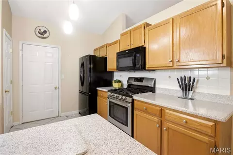 Kitchen - 1364 Apple Hollow Dr, Arnold, MO 63010 photo 2 of 4