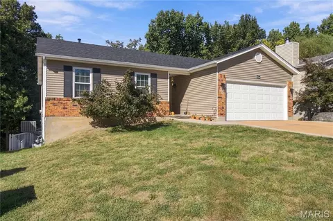 Exterior - 1364 Apple Hollow Dr, Arnold, MO 63010 photo 2 of 11