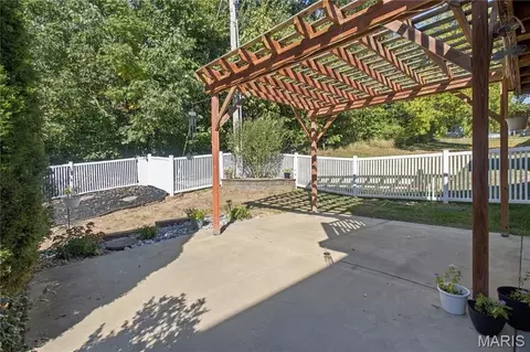 Exterior - 1364 Apple Hollow Dr, Arnold, MO 63010 photo 7 of 11
