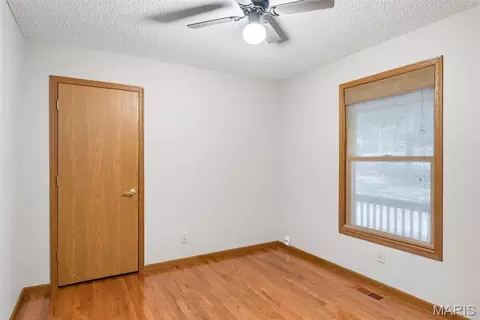 Bedroom - 1961 Wolf Pen Hollow Ln, Wright City, MO 63390 photo 1 of 3