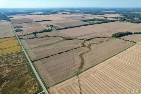 000 State Route 161 Ext, Kell, IL 62853 photo 4