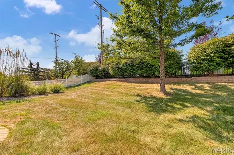 Exterior - 1597 Indian Springs Dr, O'fallon, MO 63366 photo 5 of 8