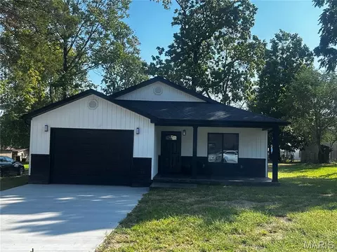 608 Monroe St, Desloge, MO 63601