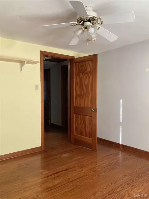 Bedroom - 300 Echo Valley Rd, Union, MO 63084 photo 5 of 6