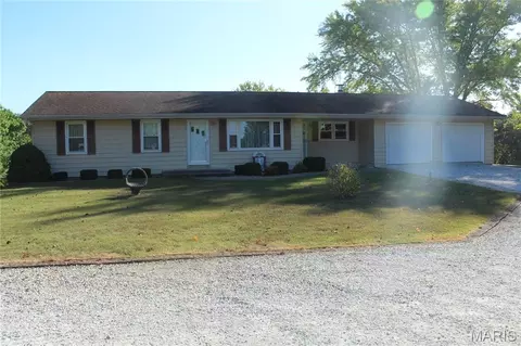 1642 Dietrich Rd, Foristell, MO 63348