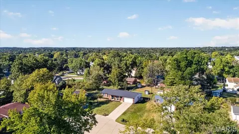 View/Area - 307 Surf Ct, Ballwin, MO 63021 photo 2 of 2