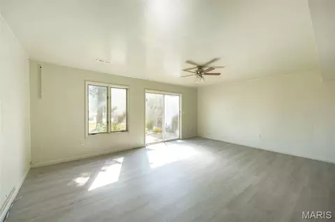 Living - 12385 State Route Cc, Rolla, MO 65401 photo 5 of 5