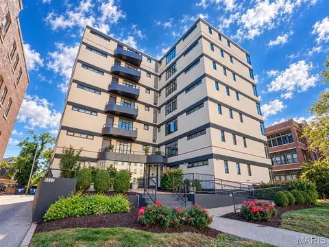 5522 Delmar Blvd, Saint Louis, MO 63112
