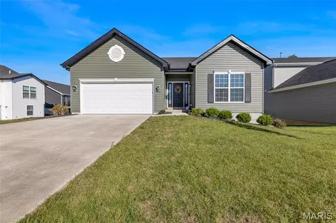 349 Heather Mill Dr, Wentzville, MO 63385