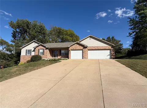 437 Cherie Ct, Washington, MO 63090 photo 2