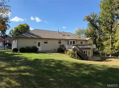 437 Cherie Ct, Washington, MO 63090 photo 4