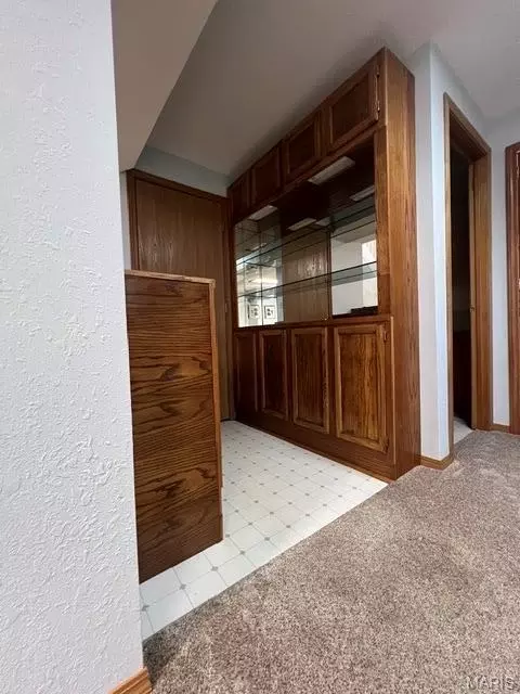 Entry Way - 207 Serenity Place Ct, Pacific, MO 63069 photo 2 of 2