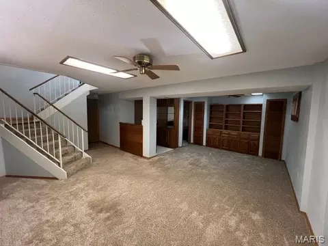 Living - 207 Serenity Place Ct, Pacific, MO 63069 photo 6 of 7