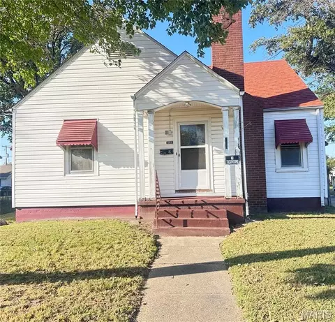 260 E Gladys St, Sikeston, MO 63801