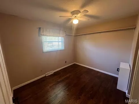 Bedroom - 220 Berry Dr, Gray Summit, MO 63039 photo 3 of 4