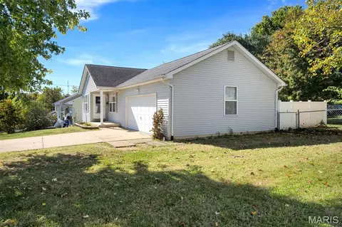 Exterior - 3 Meadow View Dr, Union, MO 63084 photo 5 of 6