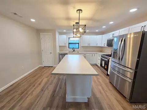 Kitchen - 1003 Hampton Ln, Canton, MO 63435 photo 5 of 7