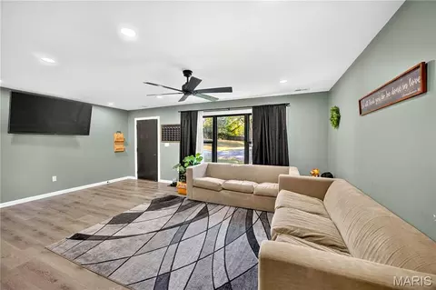 Other - 213 Flora St, Iberia, MO 65486 photo 1 of 10