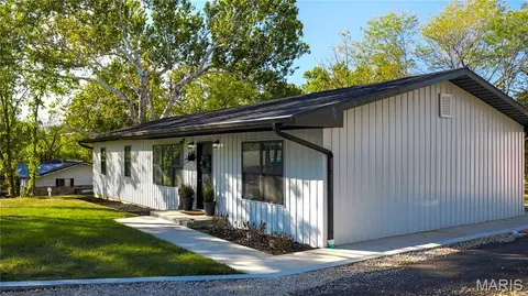 Other - 213 Flora St, Iberia, MO 65486 photo 9 of 10