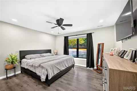 Bedroom - 213 Flora St, Iberia, MO 65486 photo 1 of 10