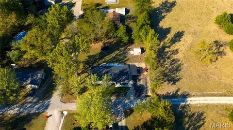 View/Area - 213 Flora St, Iberia, MO 65486 photo 1 of 19